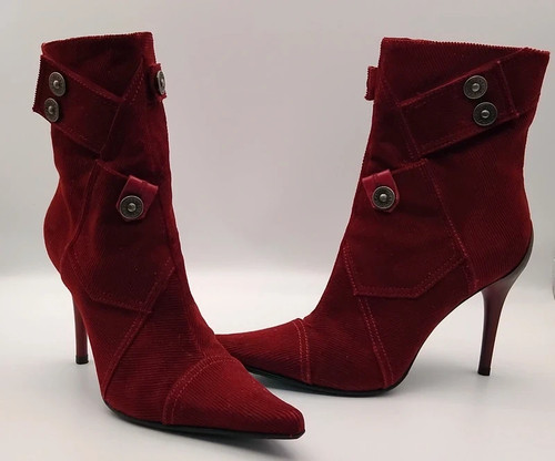 Splendidi stivaletti stiletto