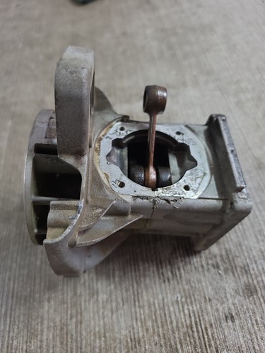 Carter basamento albero motore - basamento,