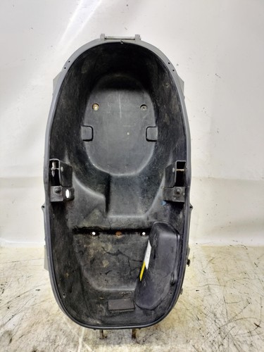 Vano sotto sella per aprilia - sotto,