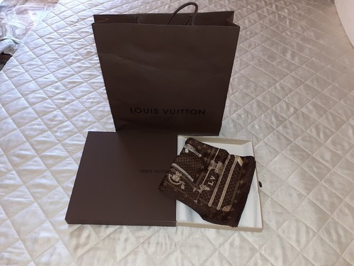 Louis vuitton foulard numero - vuitton,
