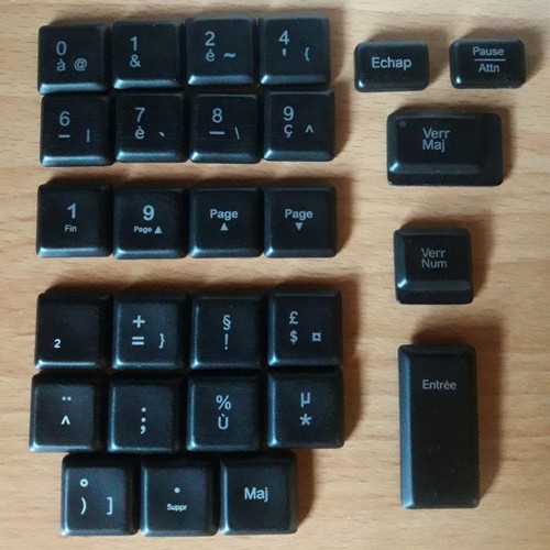 Logitech k800 chiavi - logitech, di