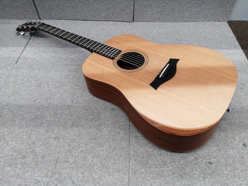Chitarra acustica taylor - acustica,