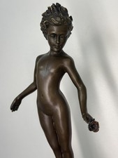 Scultura rosa ragazza bronzo