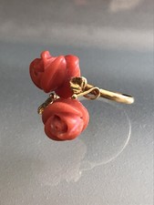 Anello Oro750 e Corallo Mediterraneo,Contrarie Vintage Gold&Carved Coral Jewel