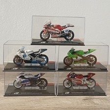 LOTTO 3 MODELLINI DA