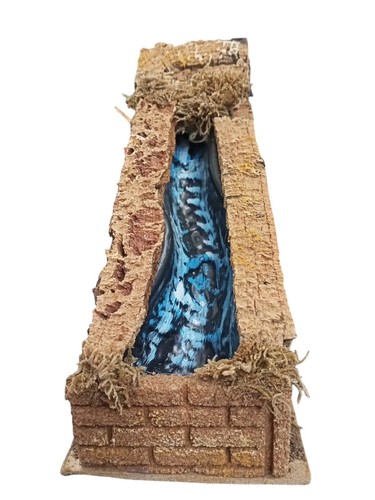 Ruscello con pompa - ruscello, acqua