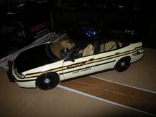 Maisto chevrolet impala - 1:18,