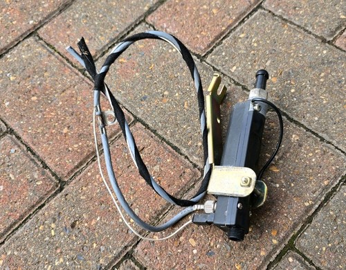 Supporto base antenna antenna