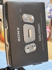 SONY PORTABLE CASSETTE PLAYER