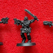 SPACE WOLVES SCOUT 2 w PISTOL & SWORD - METAL OOP MARINES SCOUTS WOLF GUARD 40k