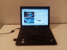 Lenovo Thinkpad X201 computer