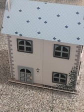 Casa Delle Bambole In Legno
