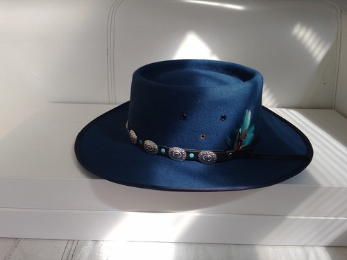 Cappello mountcastle - cappello, /