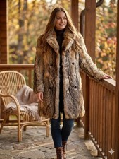 lussuoso cappotto di pelliccia