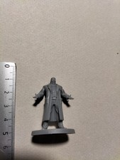 HUGO STRANGE   MINIATURE/