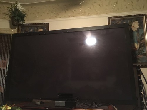 103 panasonic plasma tv - 103”,