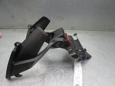 Supporto coda targa posteriore