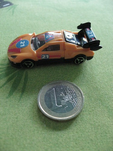 Sorpresa kinder 2008 auto - sorpresa,