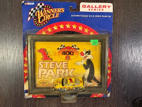 Winners circle gallery - circle,