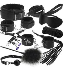 Set Bondage Kit Collare Pinzette Manette Fetish Sexy BDSM Erotico Gioco di Ruolo