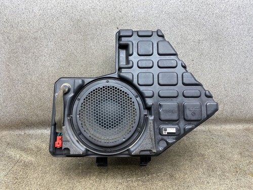 Subwoofer 05107087af - subwoofer,
