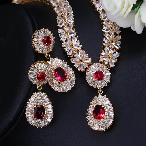 Set gioielli orecchini - , collana