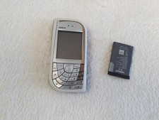 Nokia 7610 (RH-51) telefoni