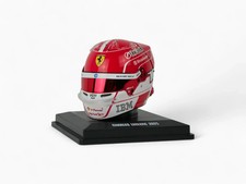 1/5 | Casco Ferrari F1 C