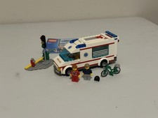 LEGO City: Ambulanza (4431)