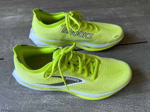 Nuove scarpe corsa - scarpe, da