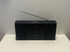 Sony ZS-PE60: USB, RADIO