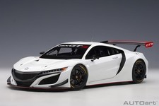 AUTOart 81898 1/18 Honda NSX