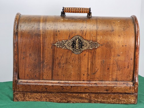 Rare antique singer - rare,