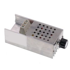 Regolatore di tensione