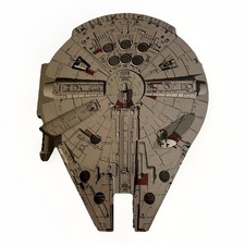 STAR WARTS millenium Falcon