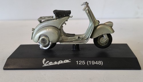Vespa 125 1948 - , scala