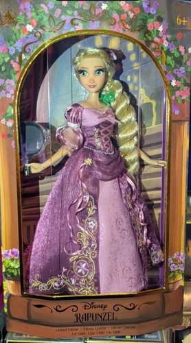 Disney store raperonzolo - disney, 17"