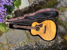 Chitarra 12 corde prodotta da