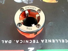 TESTA PORTA PETTINI PER