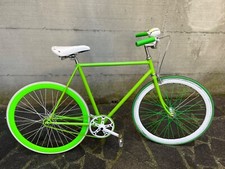 Bicicletta lusso verde bianca uomo