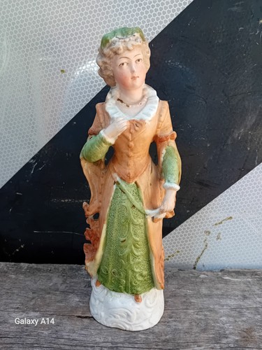 Figurina tedesca bisque pre - tedesca,