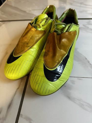 Scarpe con tacchetti nike - scarpe,