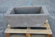 VASCA IN PIETRA ARENARIA 75X46 H28 N 2AR da GIARDINO LAVANDINO FIORIERA