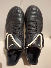 Chaussure Nike Tiempo