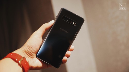 Smartphone samsung galaxy s10 - smartphone,