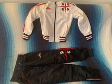 Cagliari calcio TUTA XS 4 MORI, 2 borse incluse, 5 Shorts