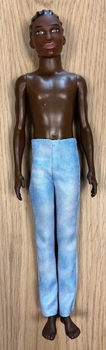 Barbie 2018 ken - aa,