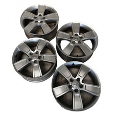 Cerchi in lega 529102K400 Kia Soul 7.0J x 18H2 ET54 2008-2014 5 fori