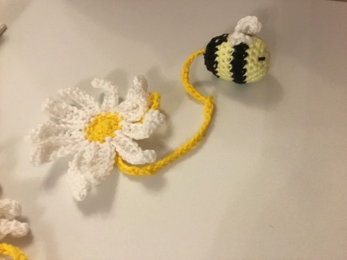 Handmade crochet bee - , bookmark