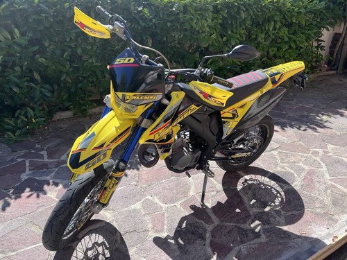 Moto valenti racing 50rm em4 - racing,